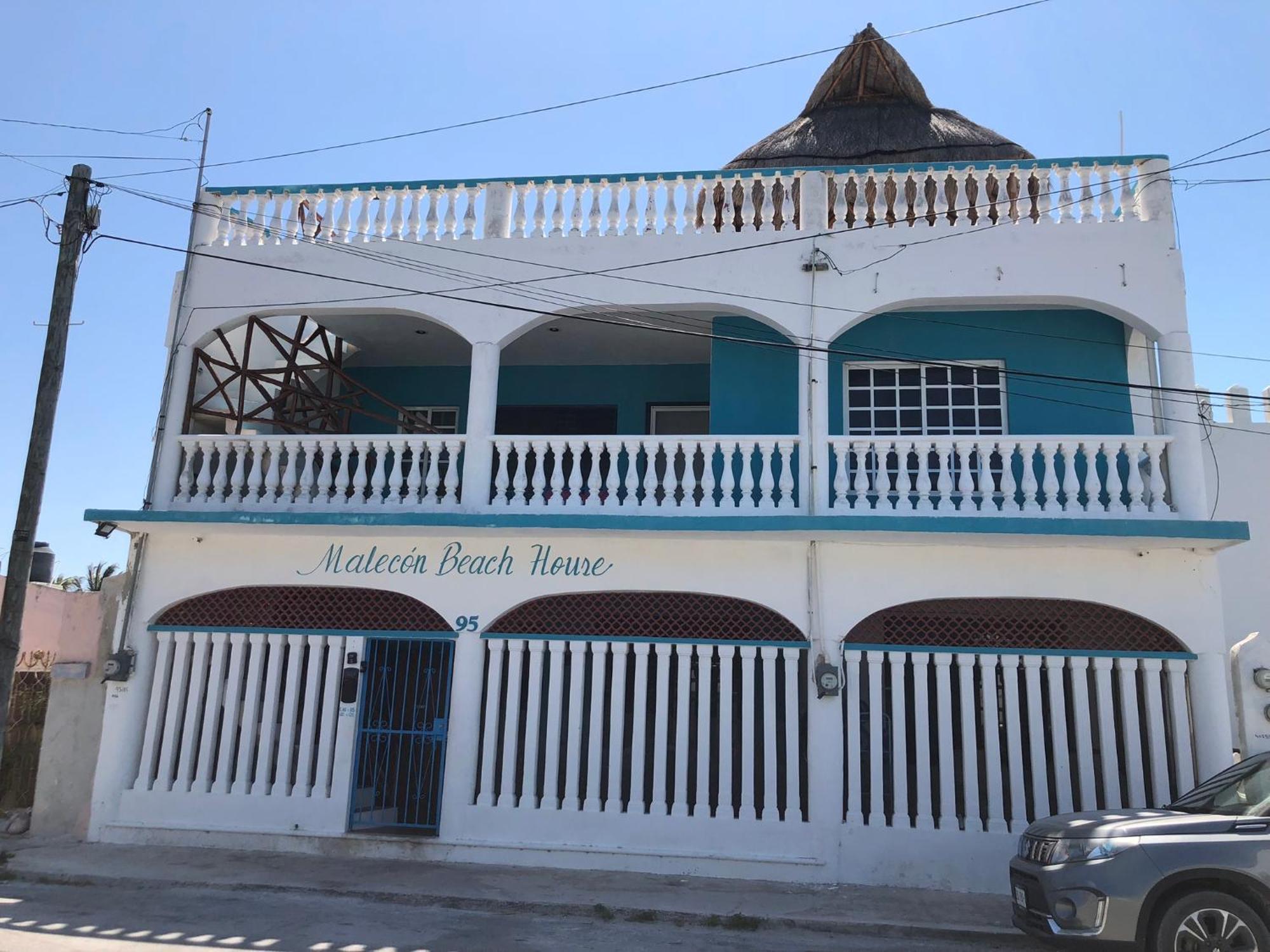 Malecon Beach House In Progreso 1 Block From Beach Zewnętrze zdjęcie
